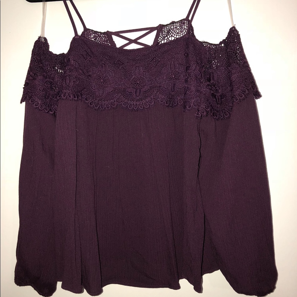 Spaghetti strap shoulder top